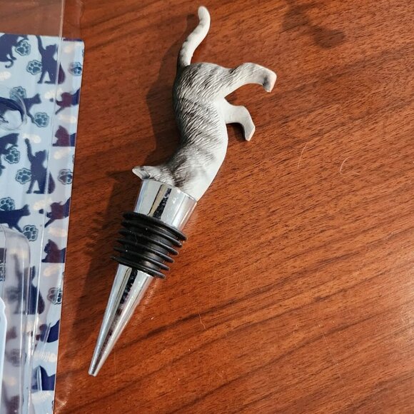 NEW Wild Eye Designs Tabby Cat Wine Stopper - Picture 2 of 4